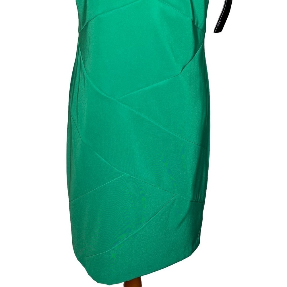 AGB Women’s Kelly Green V-Neck Short Sleeve Knee Length Career Dress Size 8 NWT - Picture 3 of 13